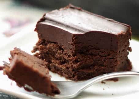 Secret to Cold Chocolate Fudge Cake: Pudding Mix Perfection